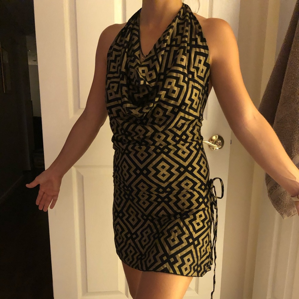 Onanya Tribal Dress xs/s black and gold